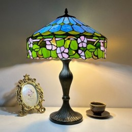 Tiffany-Stiilis...